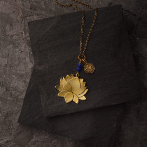 Lotus Lapis Lazuli Beads Necklace On Slate